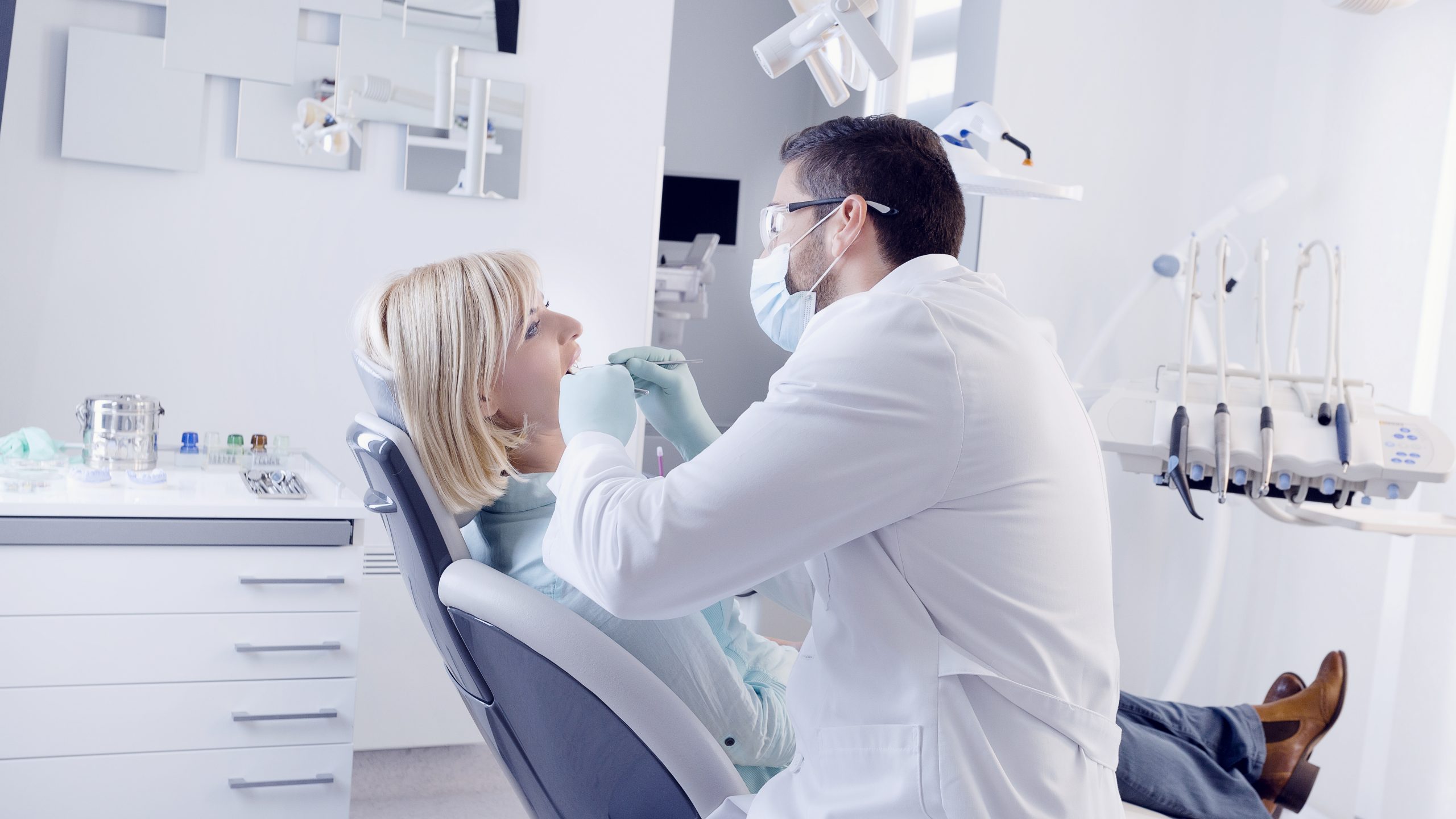 Dentist in Flat Rock, MI